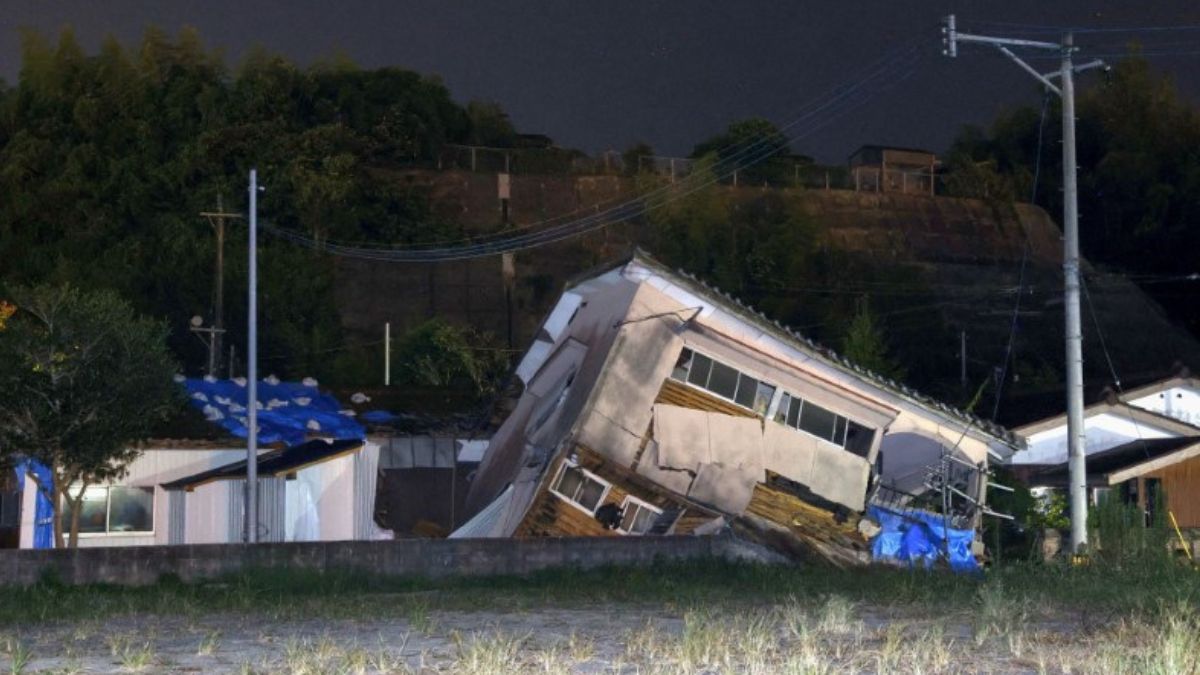 Japan Issues FirstEver ‘Megaquake’ Warning Days After 7.1 Earthquake